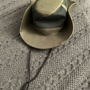 Extremely Lightweight Men’s Sun Hat with underneath adjustable chin tie.